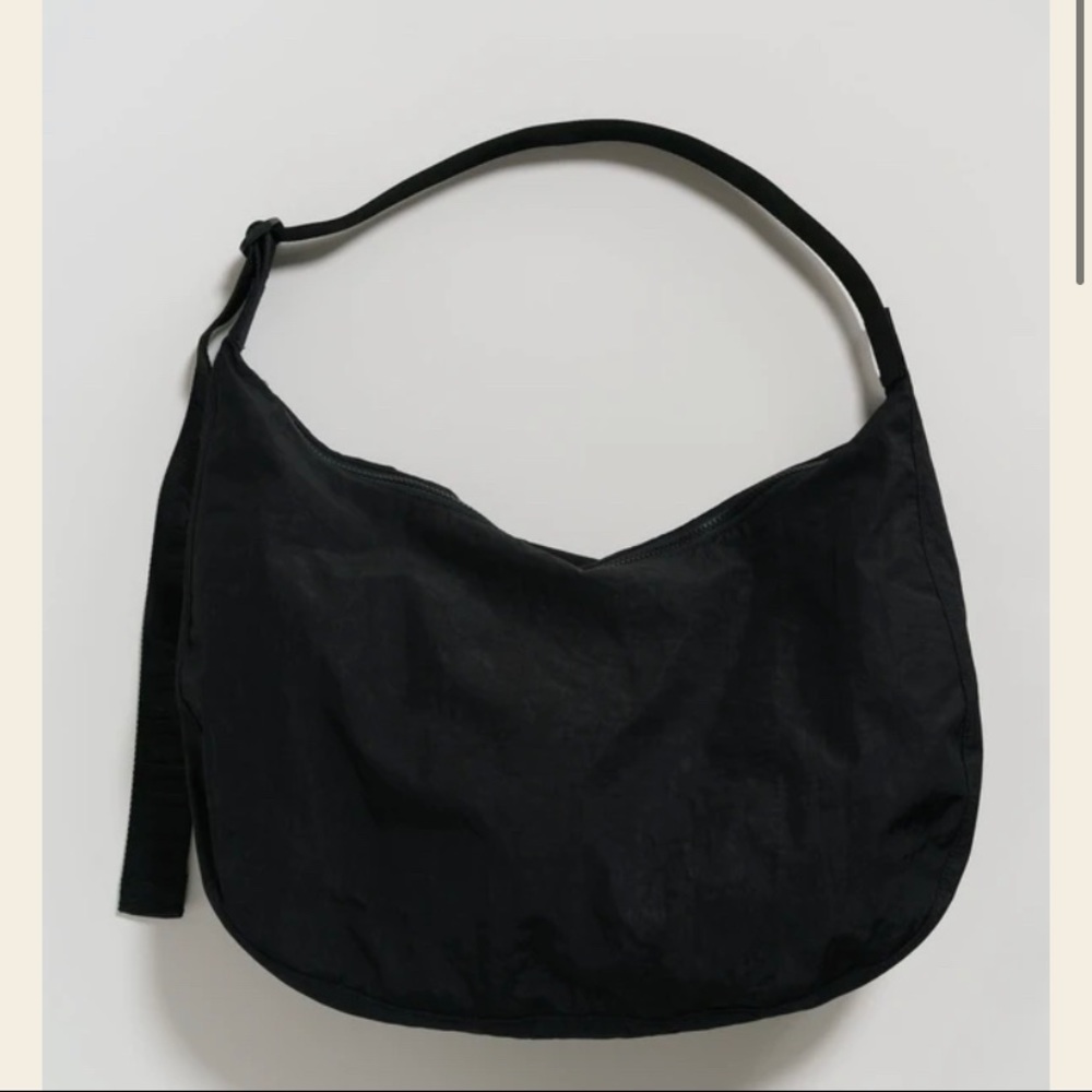 BAGGU black crescent bag